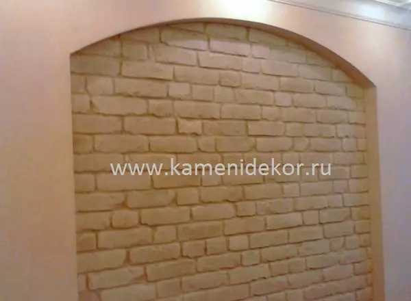 облицовка внутренних стен декоративным камнем